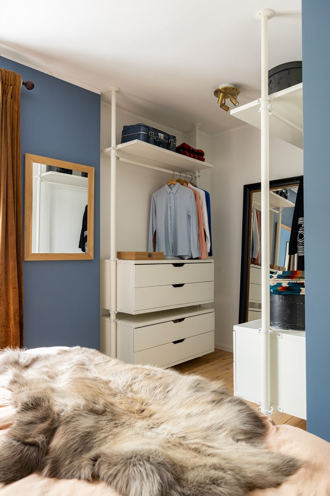 Praktisk og god løsning for oppbevaring av klær Galleribilde