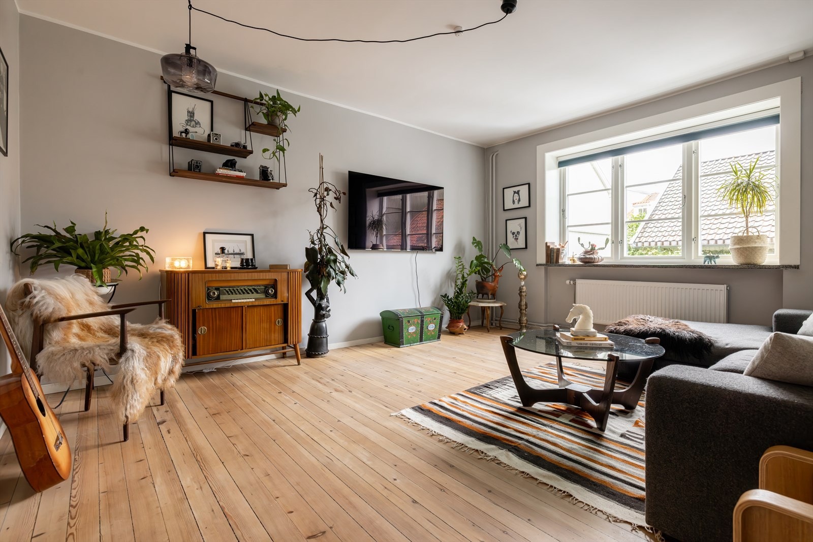 Velkommen til Maridalsveien 64 B og en nydelig beliggende 2 (3)-roms leilighet beliggende i rolige omgivelser i etterspurt boligområde - Presentert av Sylvia Post ved Nordvik Bolig Galleribilde