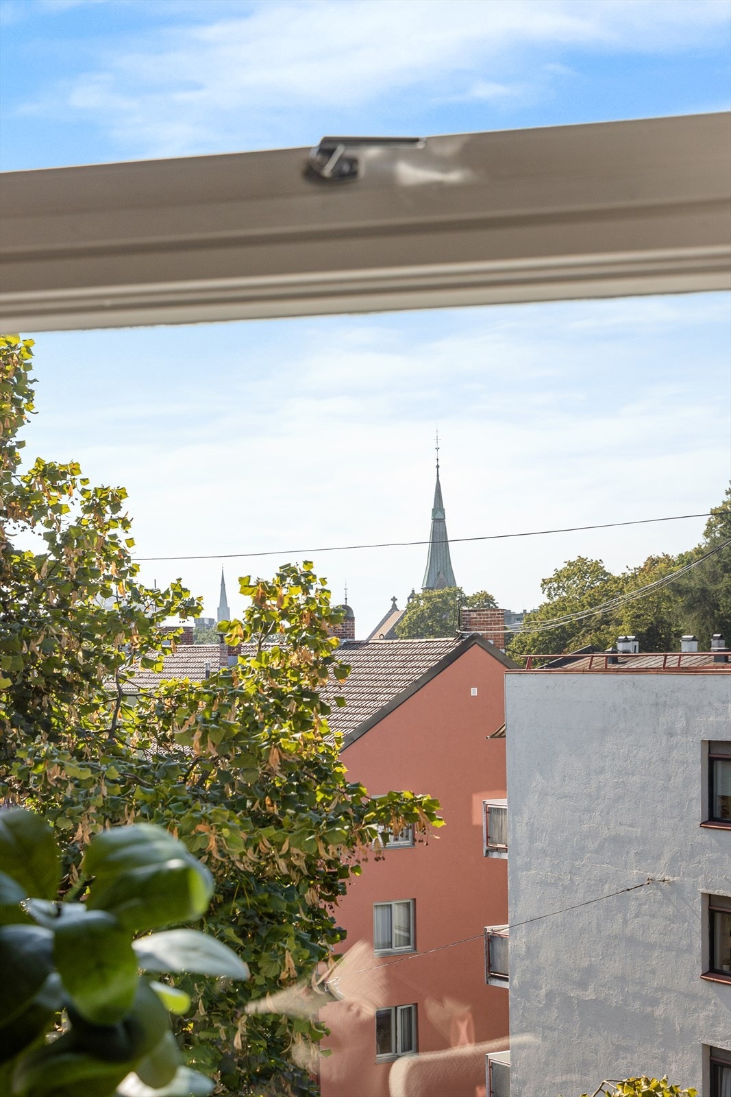 Åpent og usjenert utsyn. Galleribilde