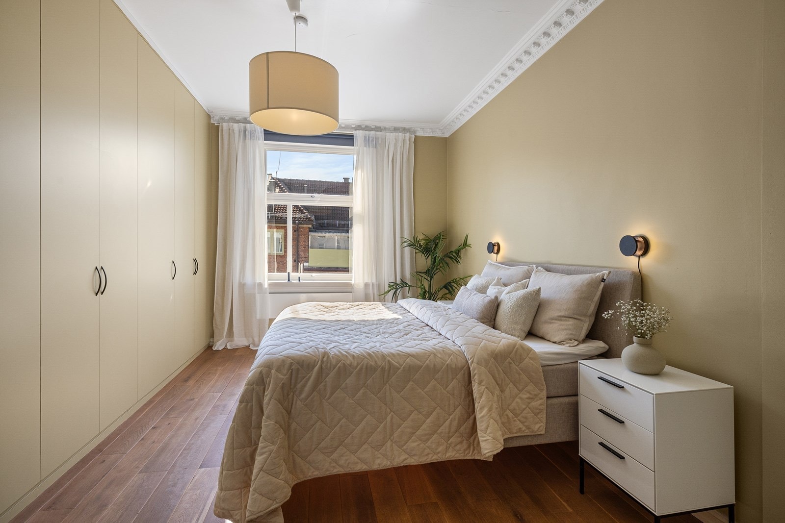 Leiligheten har to gode og innbydende soverom. Galleribilde