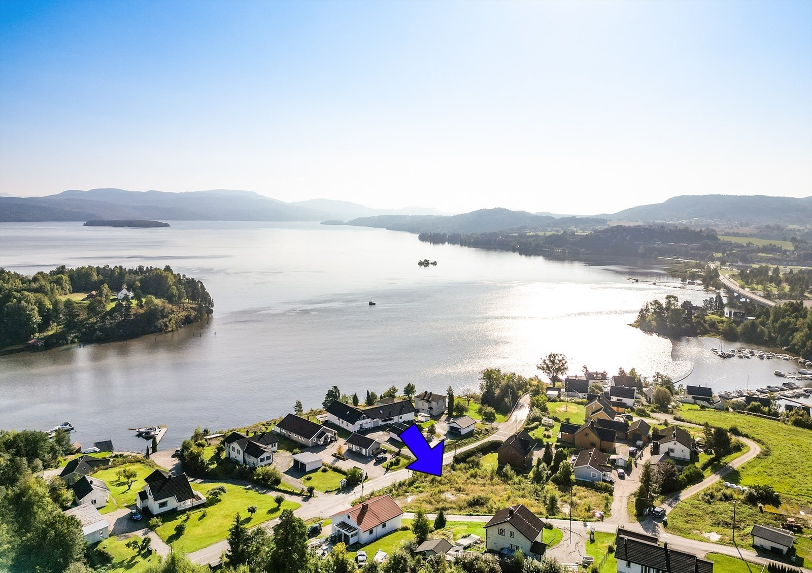 EiendomsMegler1 ved Pernille Holmern presenterer Kastevegen 1! Galleribilde