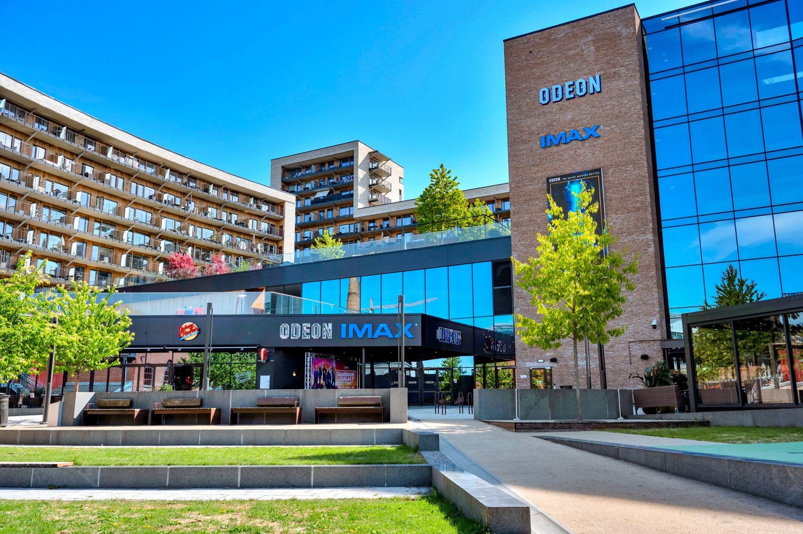 Gangavstand til Storo storsenter og Odeon kino med IMAX. Galleribilde