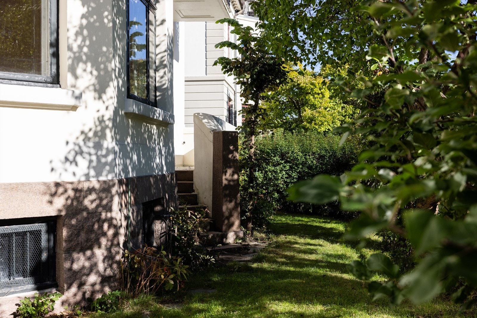 - Hyggelig hage - Galleribilde