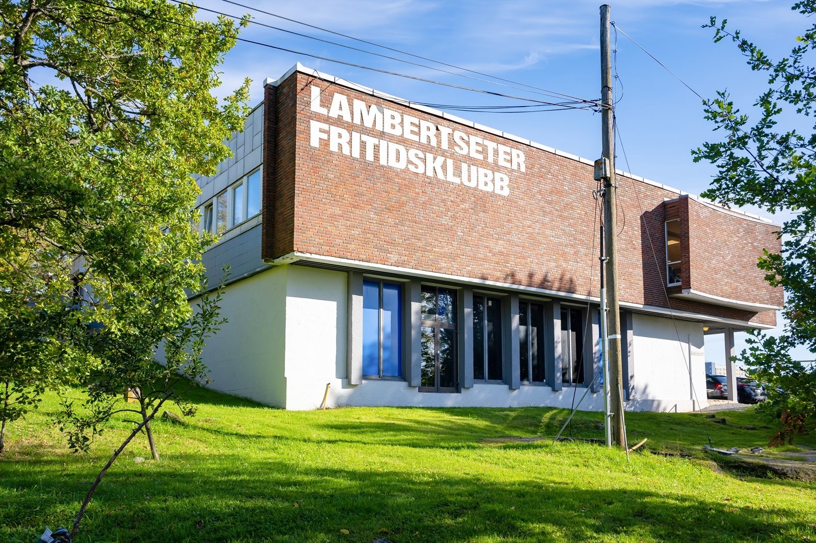 Lambertseter fritidsklubb er et aktivitetstilbud for barn og ungdom fra 5. klasse til og med 3. klasse på videregående. Galleribilde