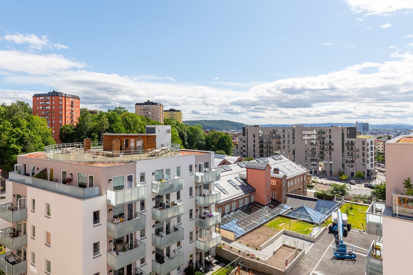Felles takterrasse på toppen av bygget. Galleribilde