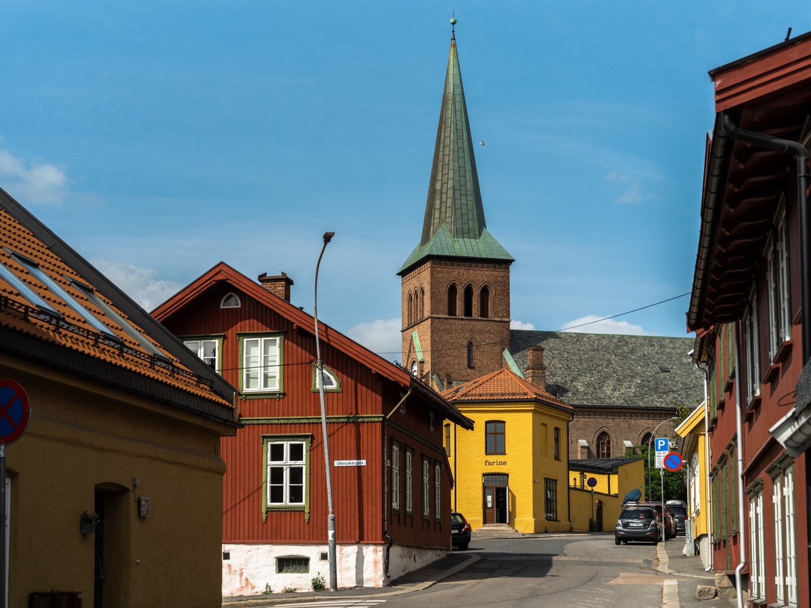 Den gamle trehusbebyggelsen er det typiske kjennetegnet på Kampen og Vålerenga. Galleribilde