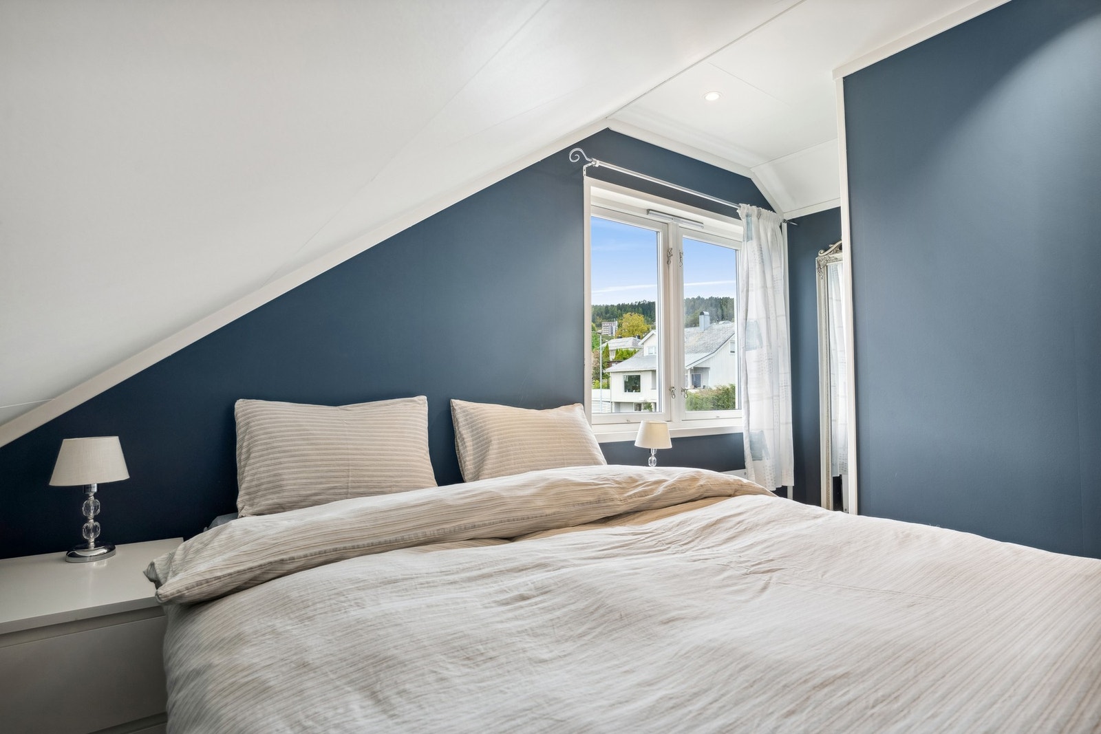 Soverom 2. Galleribilde