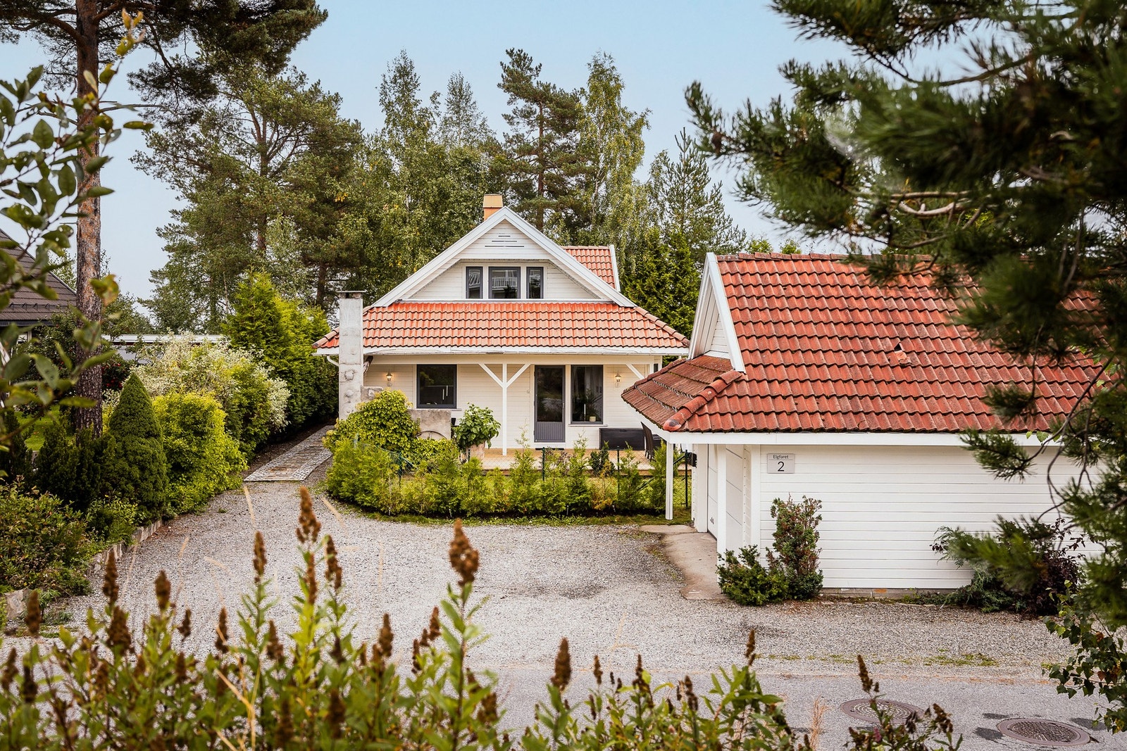 Velkommen til Elgfaret 2, en familievennlig enebolig på Ormåsen, ca. 5,1 km fra Vestfossen og 7 km fra Hokksund. Galleribilde