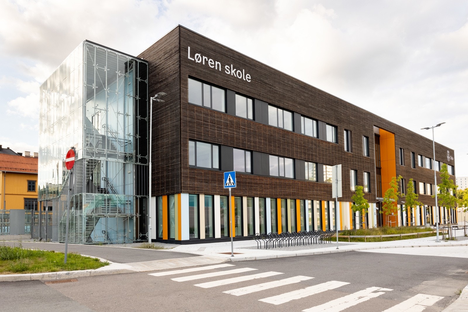 Gangavstand til Løren barneskole. Galleribilde