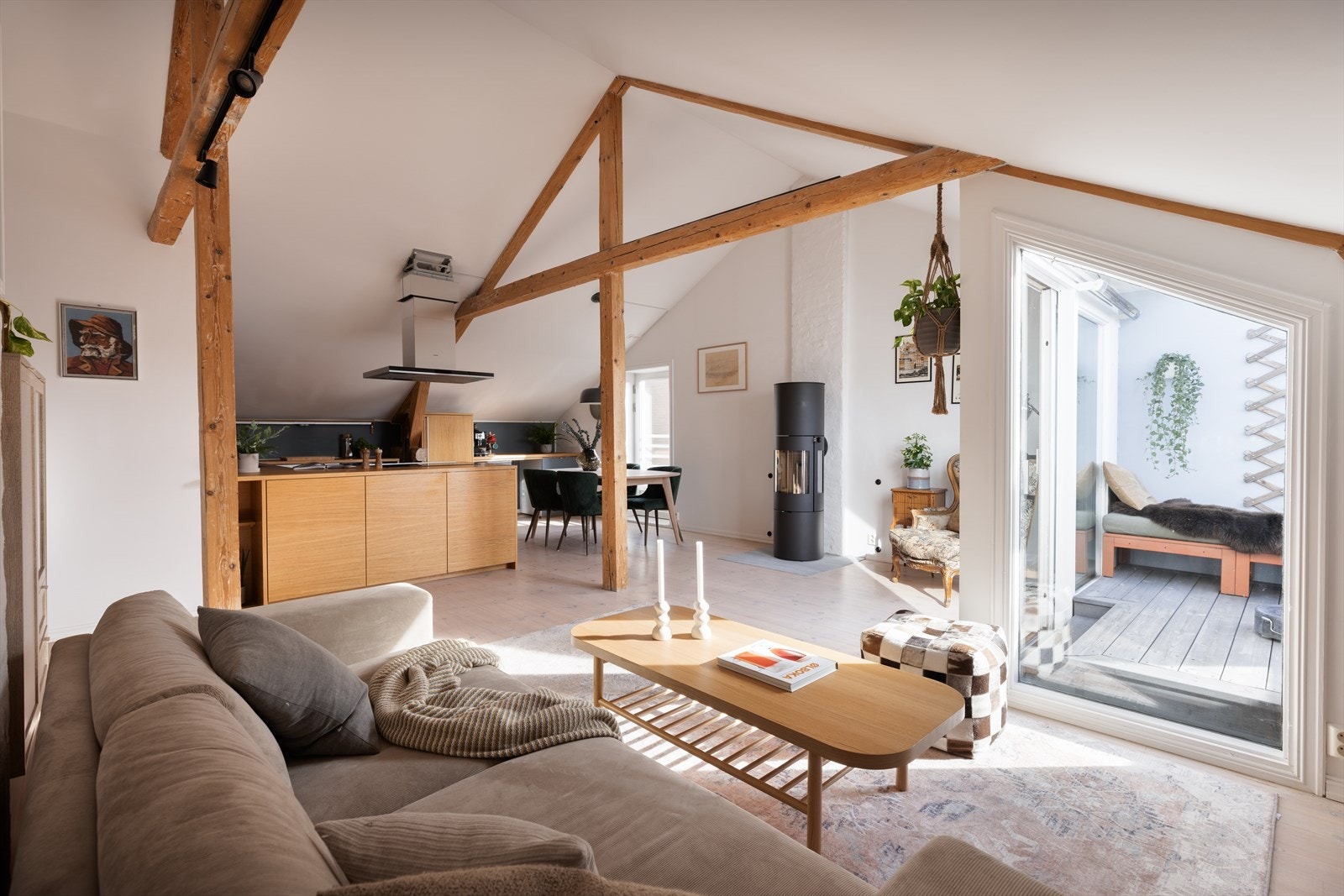 Velkommen til Sofienberggata 11 A - presentert av Tiri-Alette Dahl Vilnes i EiendomsMegler 1! Galleribilde