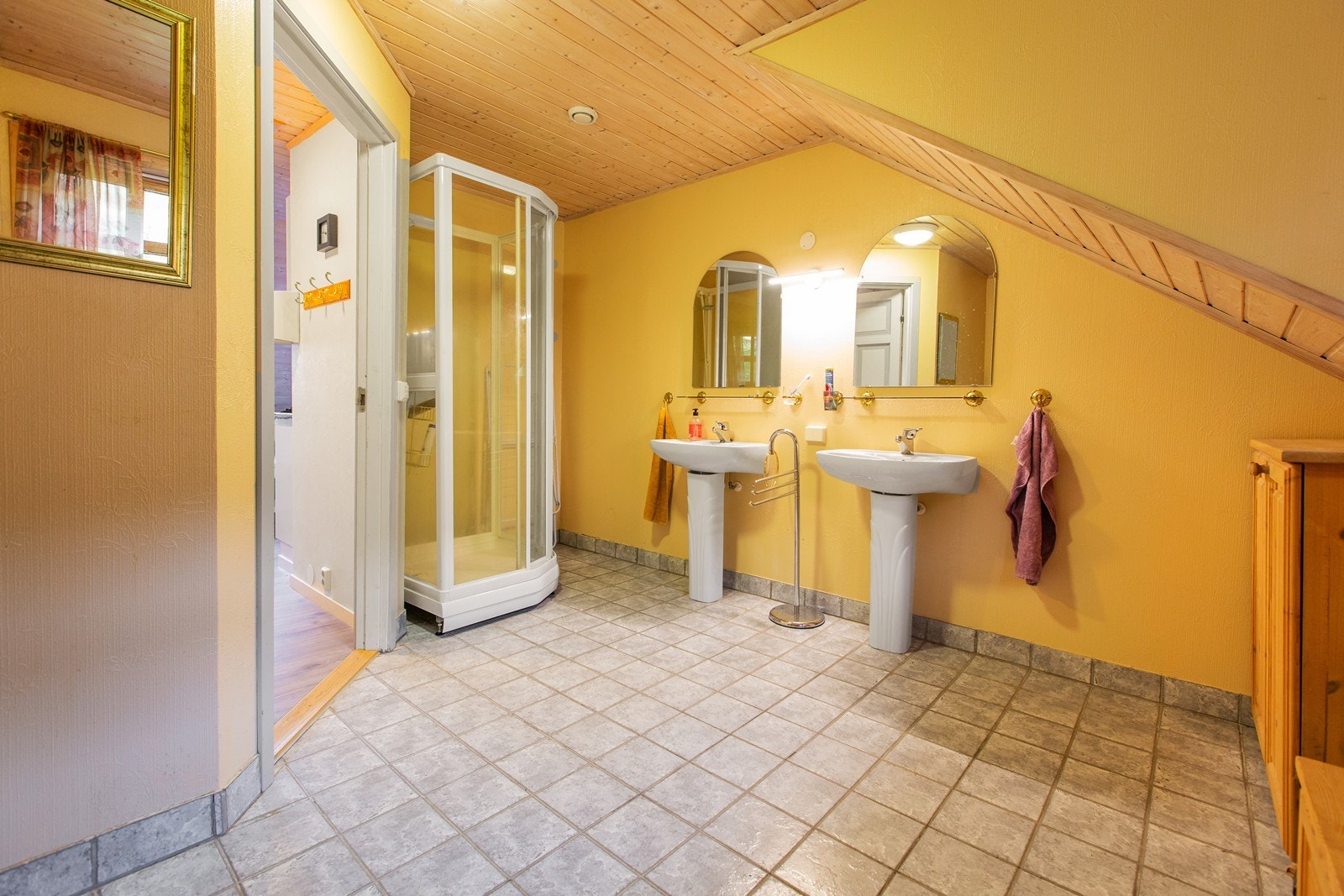 Stort bad Galleribilde
