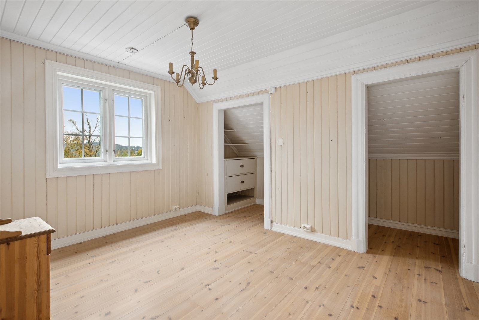 Etasjen har 4 soverom av god størrelse. Galleribilde