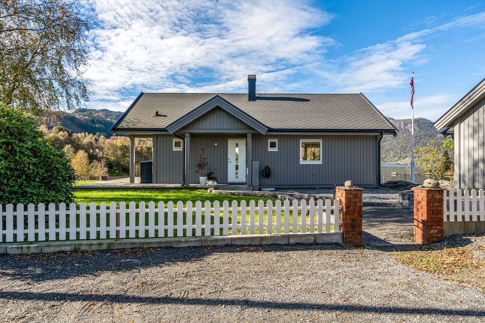 Gårdsrom Galleribilde