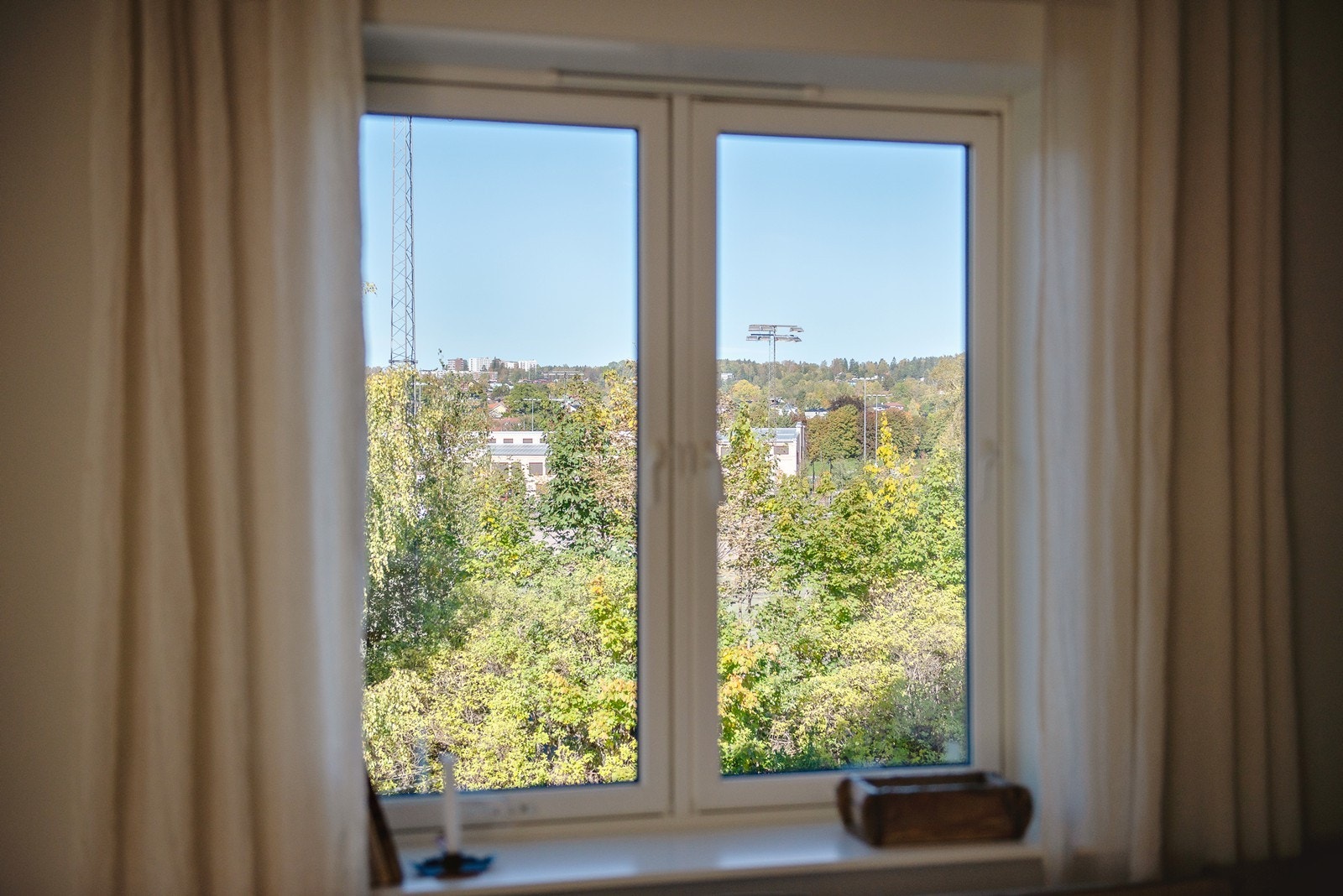 Utsikt fra stuen opp mot Tåsen Galleribilde