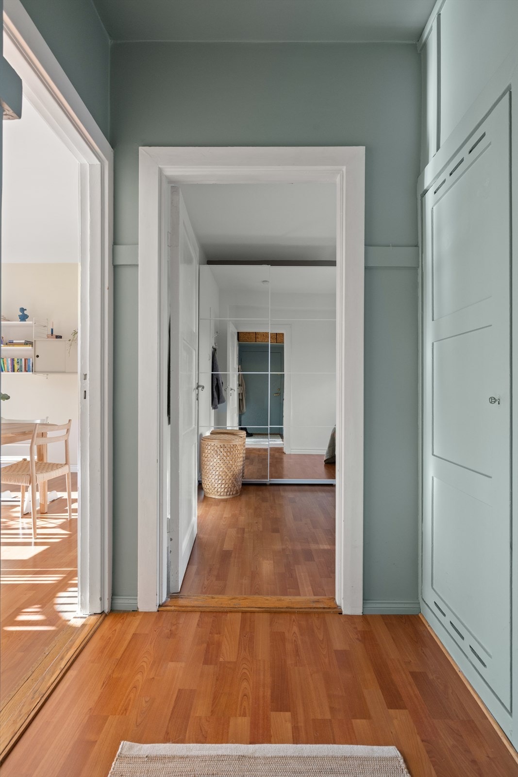 Leiligheten har en god planløsning og luftig takhøyde Galleribilde