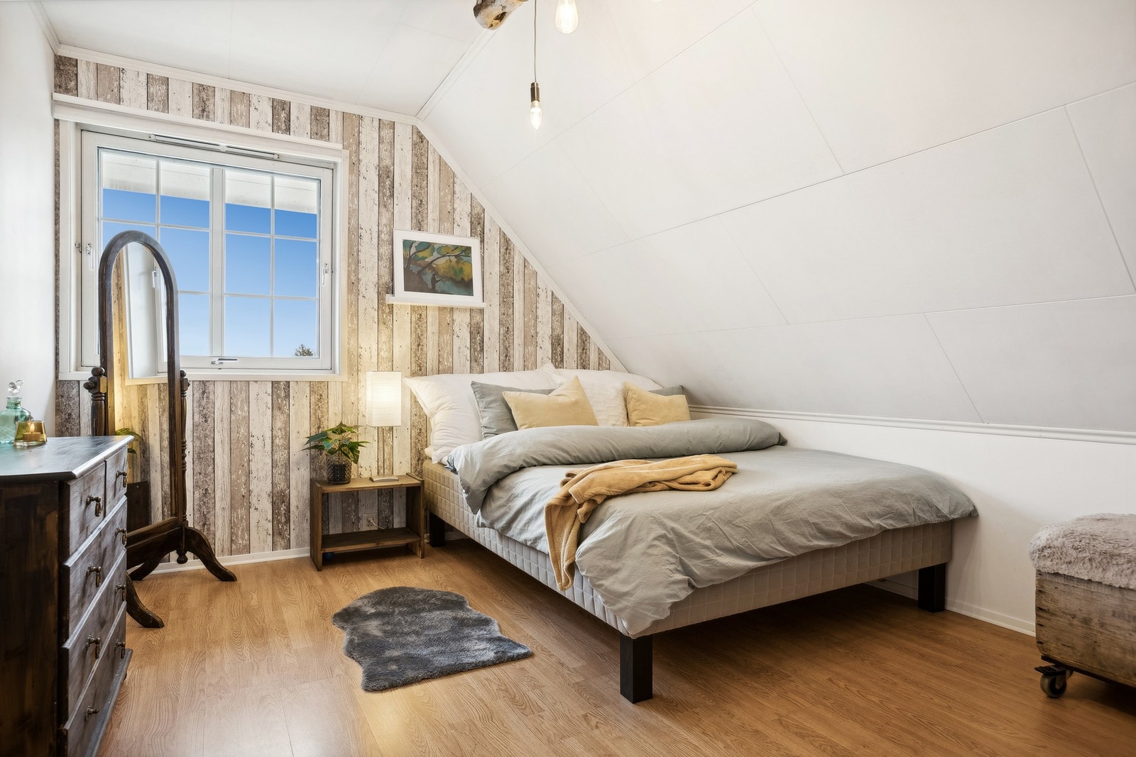 Det fjerde soverommet på loftet Galleribilde
