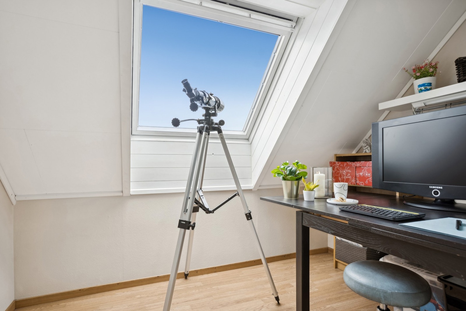 Kontor/ bod på loftet Galleribilde