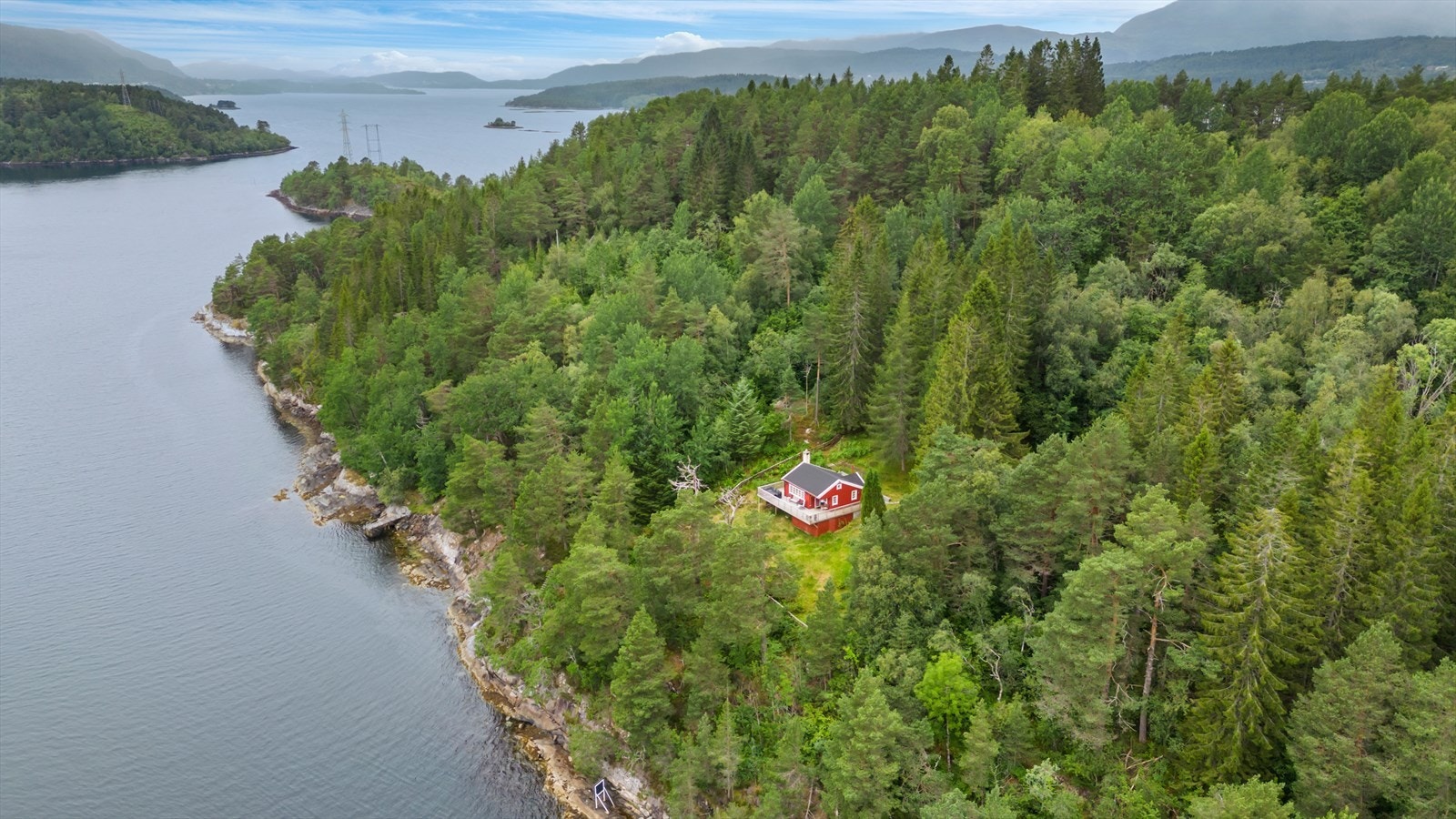 Skodjevegen 12 | Presenteres av Terje Hoel, eiendomsmegler MNEF, Notar Galleribilde