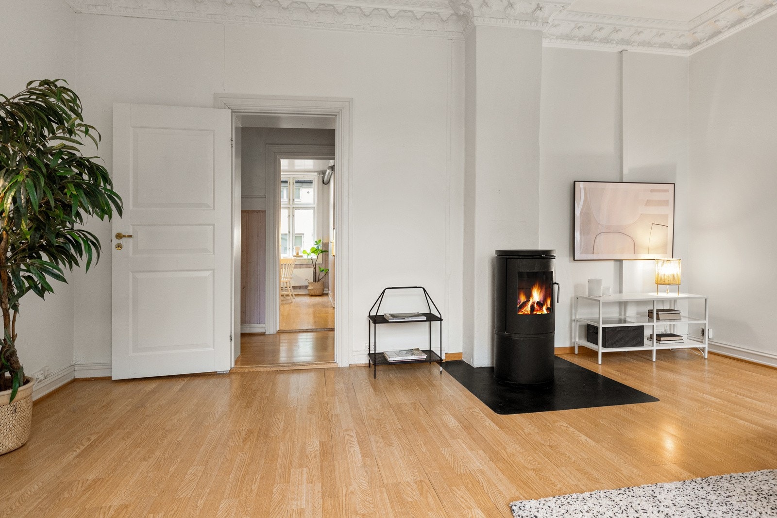 Hyggelig peisovn i stuen Galleribilde