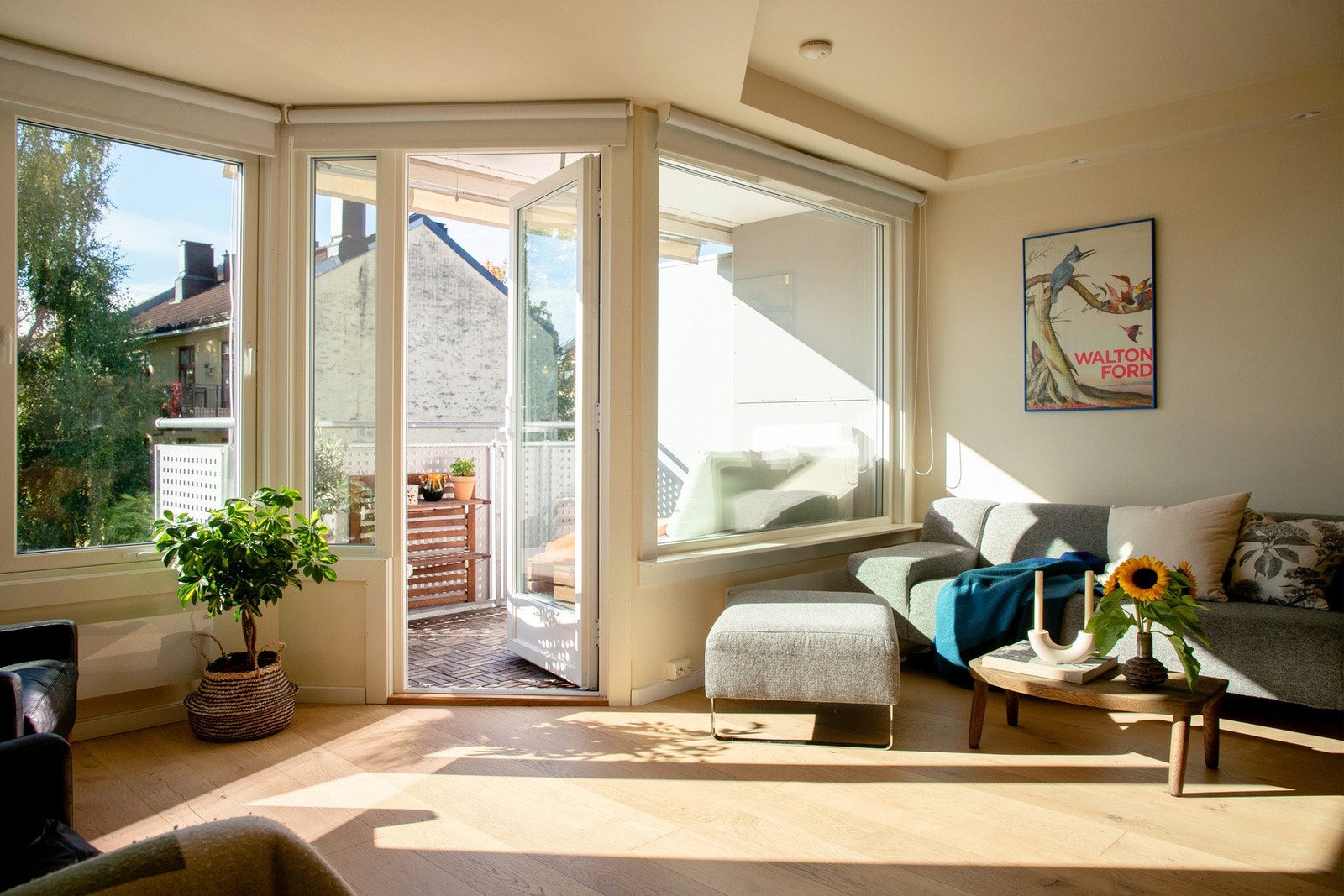 Balkongen på 6m² har utgang direkte fra stuen. Galleribilde