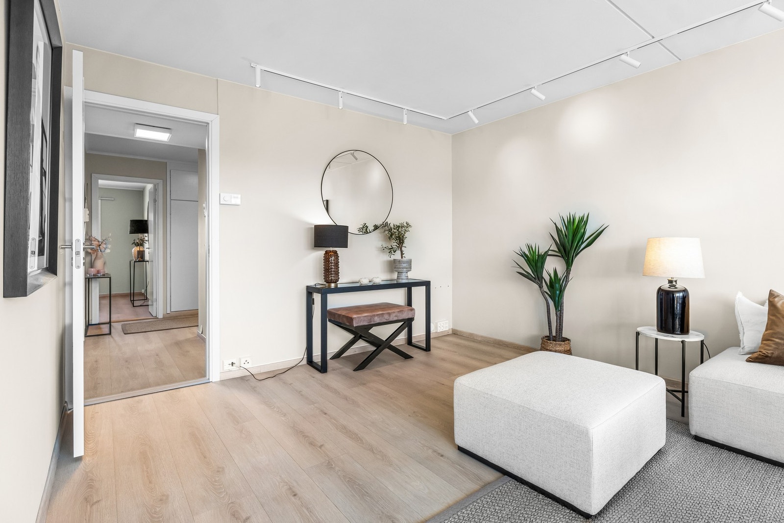 Leiligheten har svært god planløsning med egen soveromsavdeling bort fra stuedelen, som er praktisk i hverdagen Galleribilde