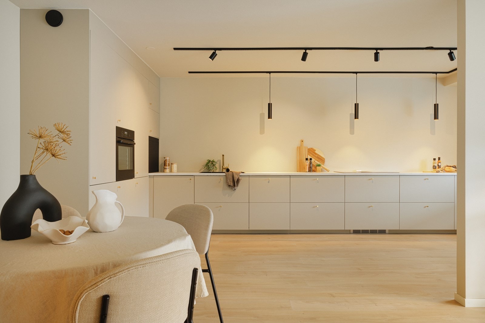 Lekkert kjøkken fra 2024. Galleribilde