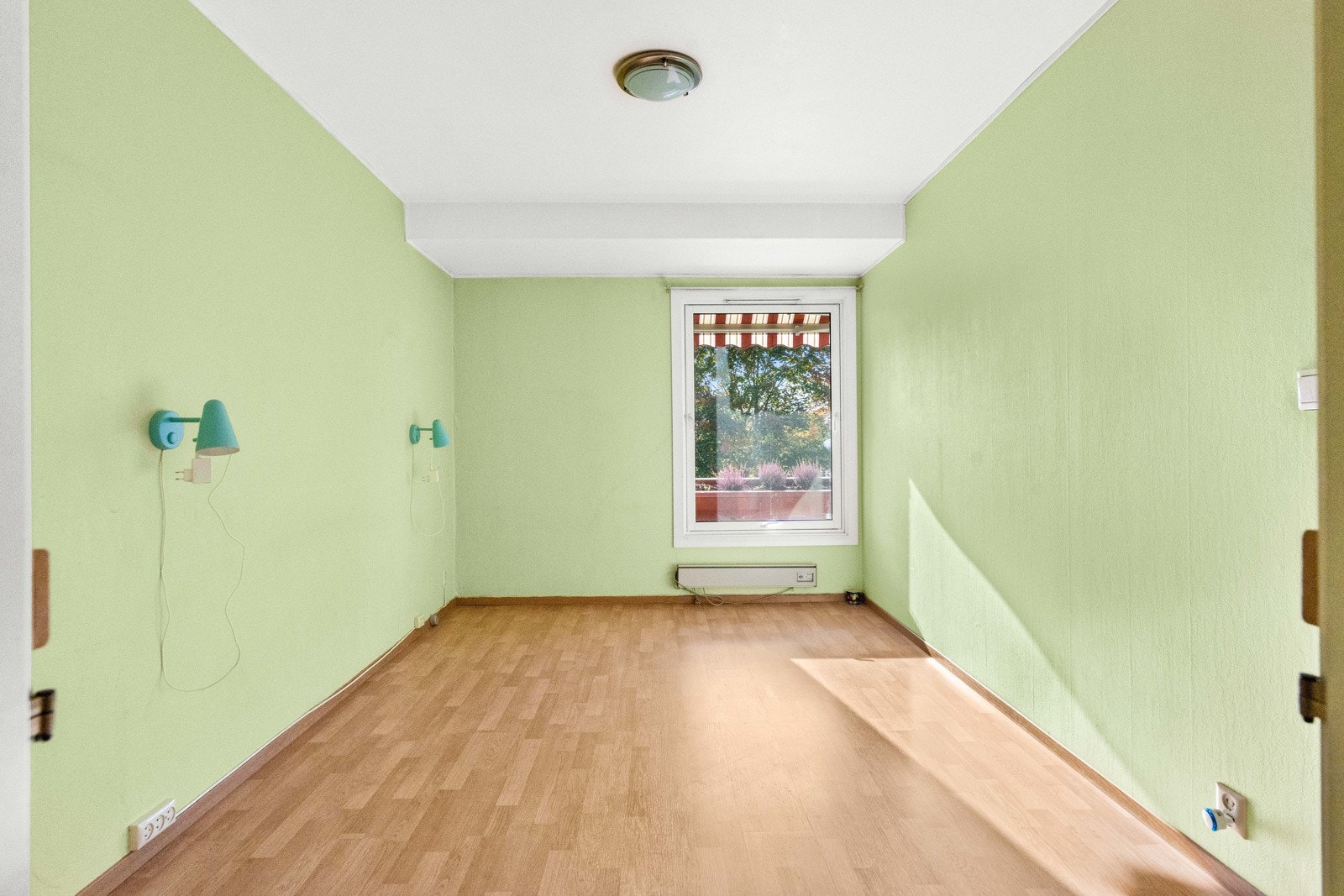 Soverommet vender mot rolige omgivelser - her sover du helt uforstyrret. Galleribilde