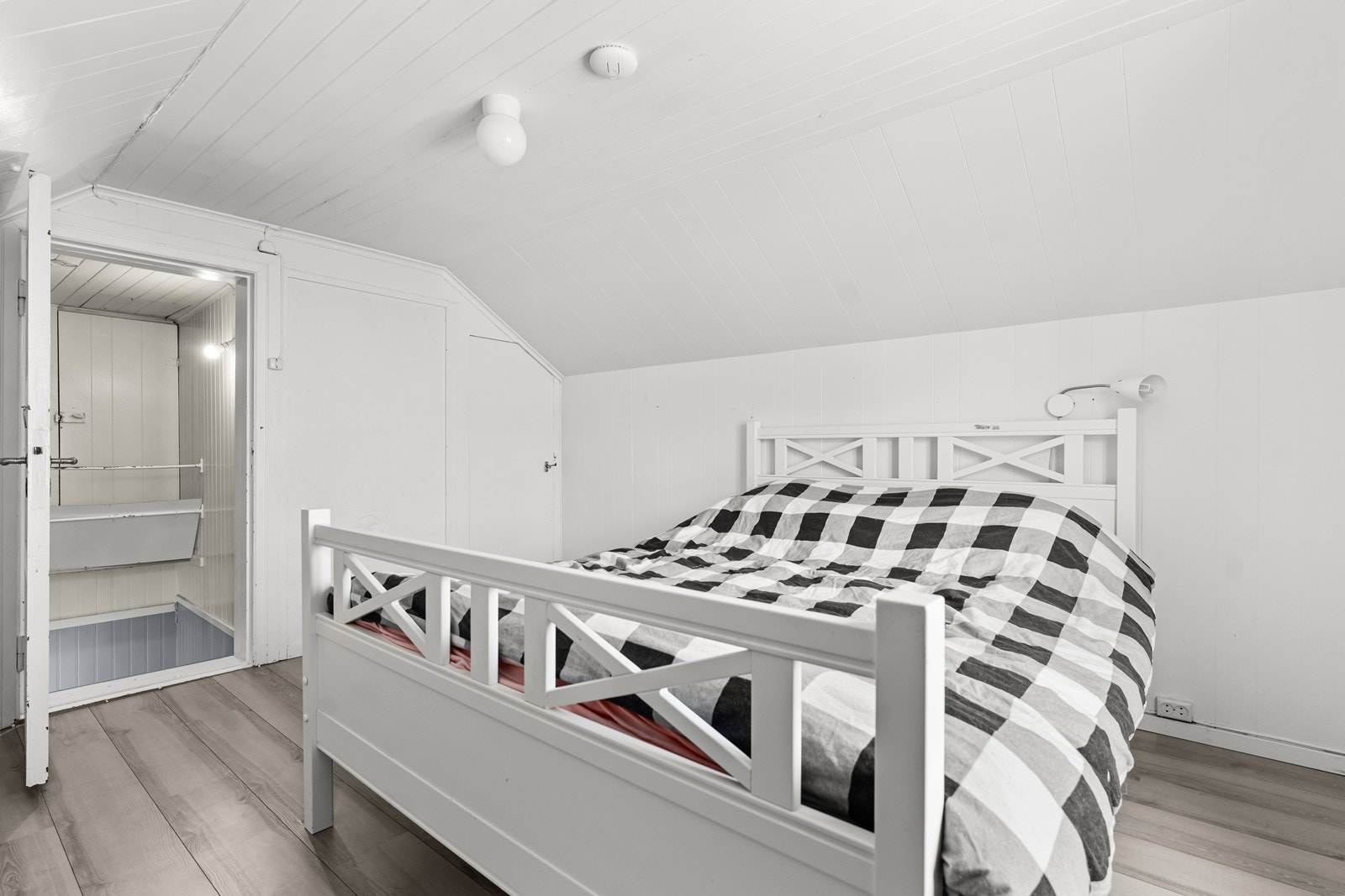 Soverom i 2. etg (3 av 3) Galleribilde