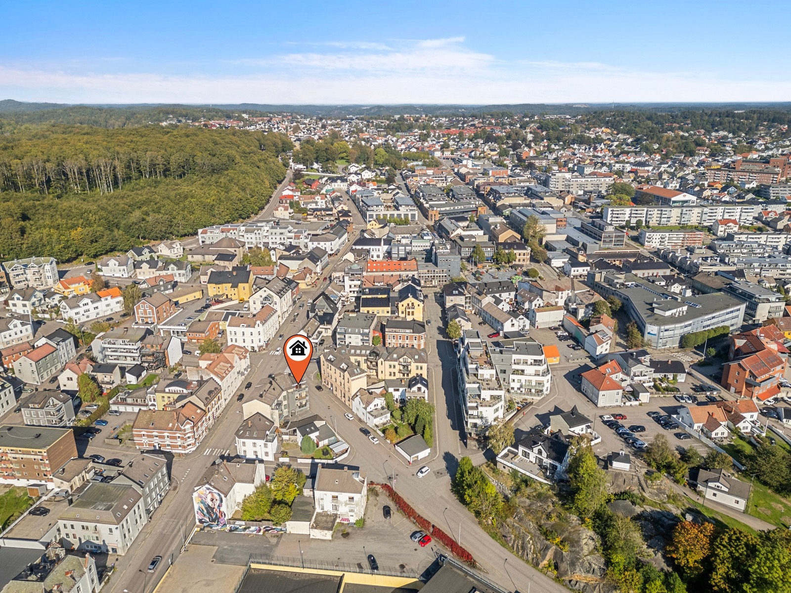 Bøkeskogen ligger like i nærheten med et eldorado av turstier Galleribilde