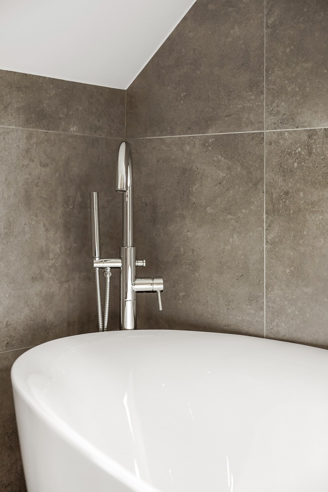 Detaljer badekar. Galleribilde