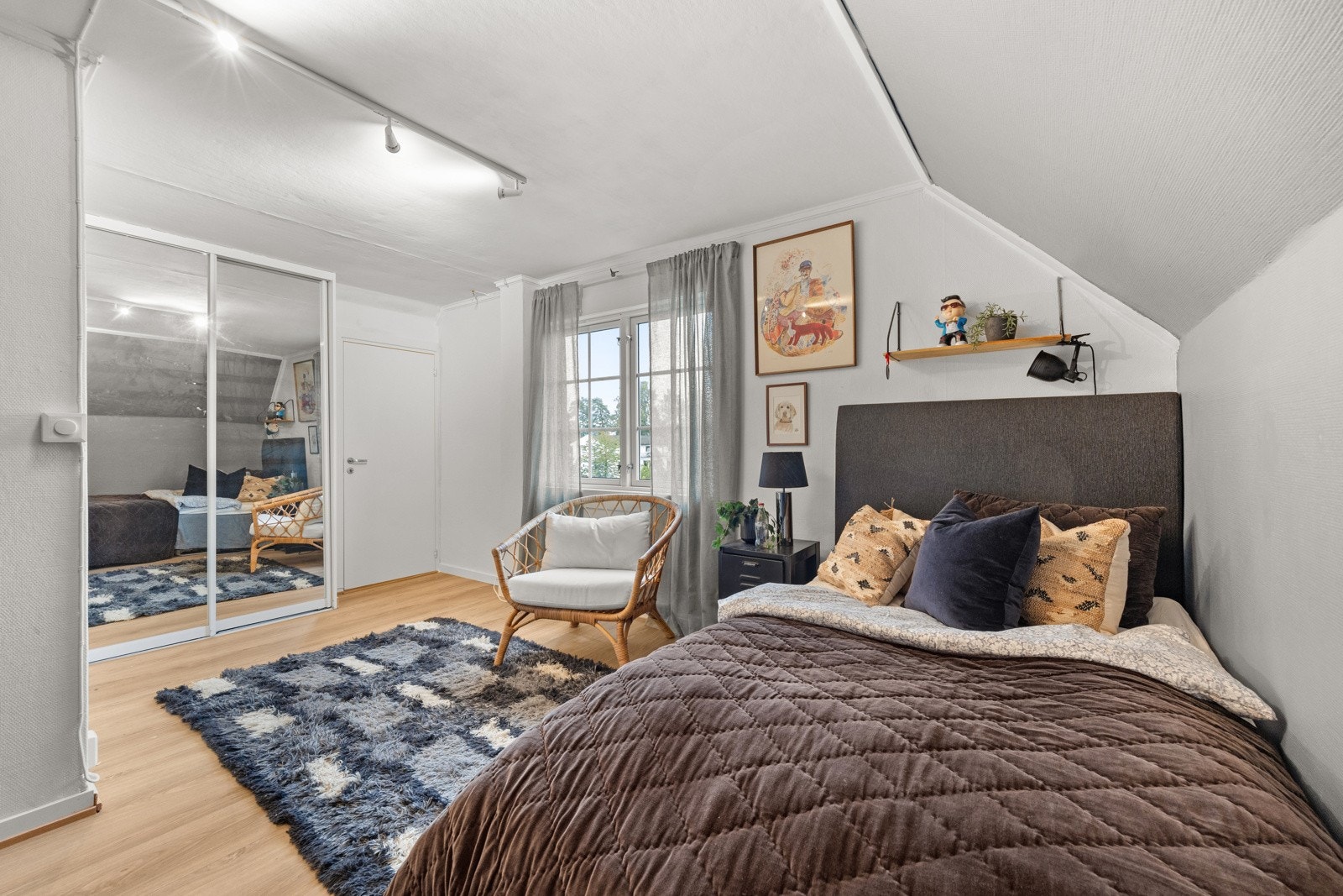 Soverom 5 - rommet er meget romslig Galleribilde