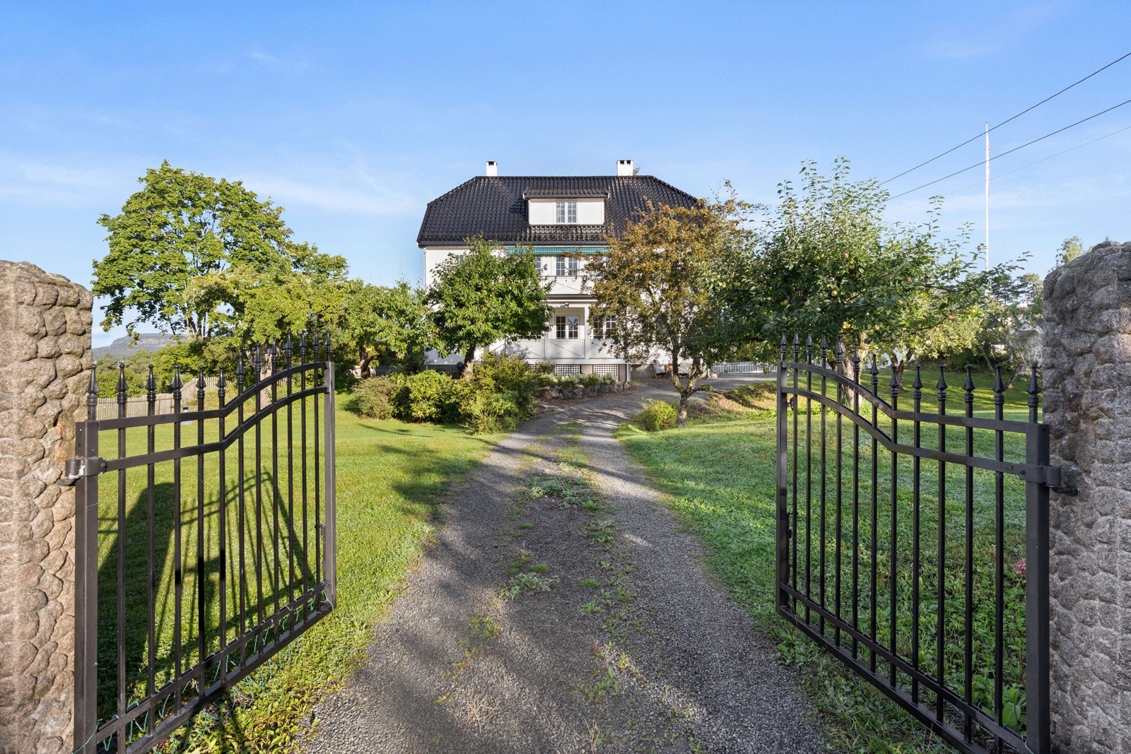 Velkommen til Åsveien 21C - Presentert av Kenneth Eckmann v/EIE Bærum Galleribilde