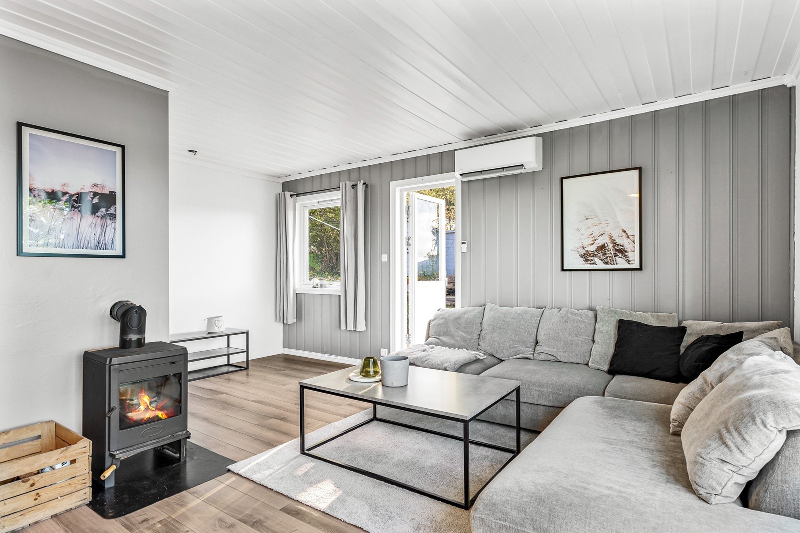 Boligens samlingspunkt er den romslige stuen Galleribilde