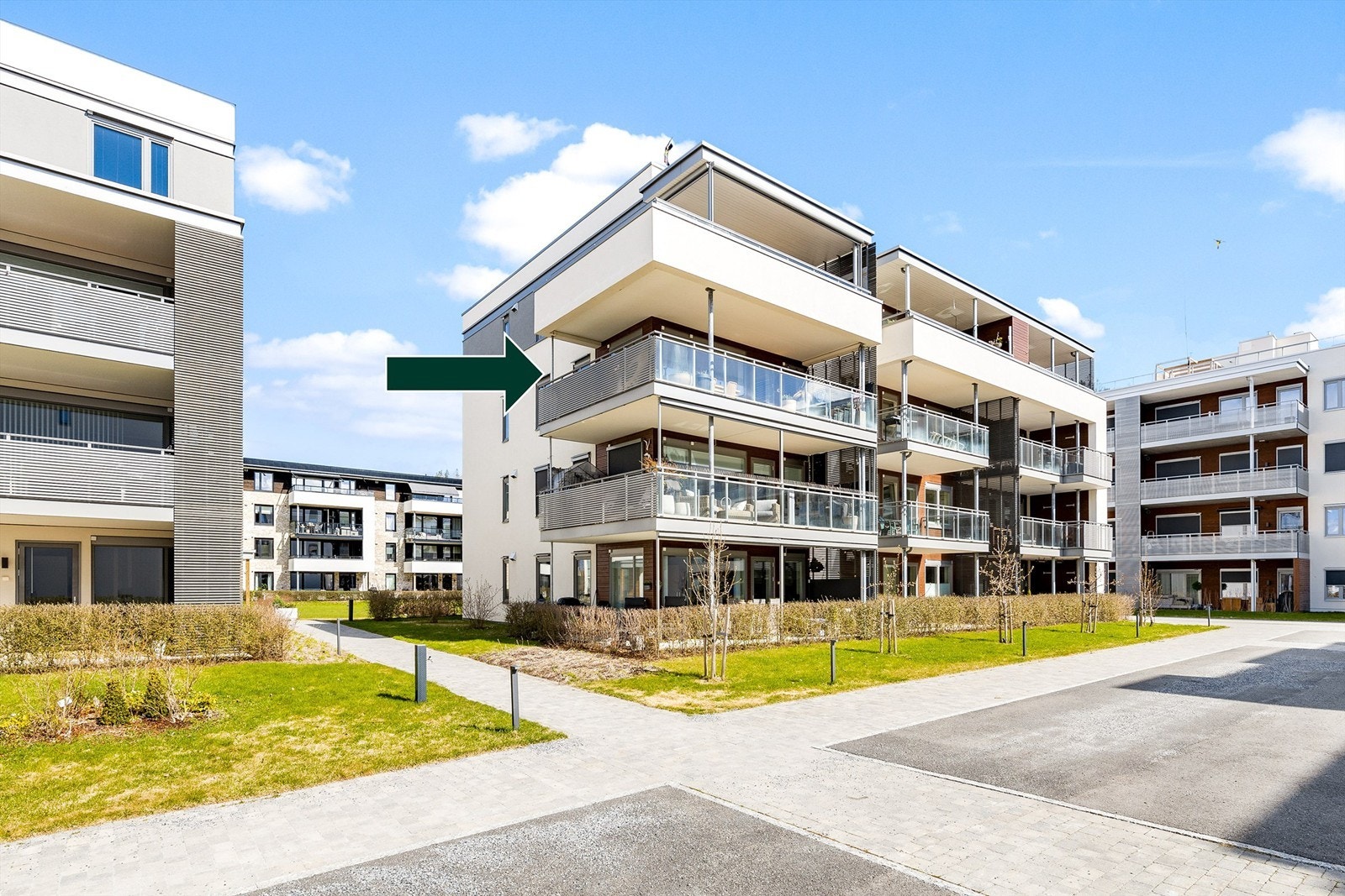 Engersand Havn har en praktfull beliggenhet sørvest mot Drammensfjorden Galleribilde