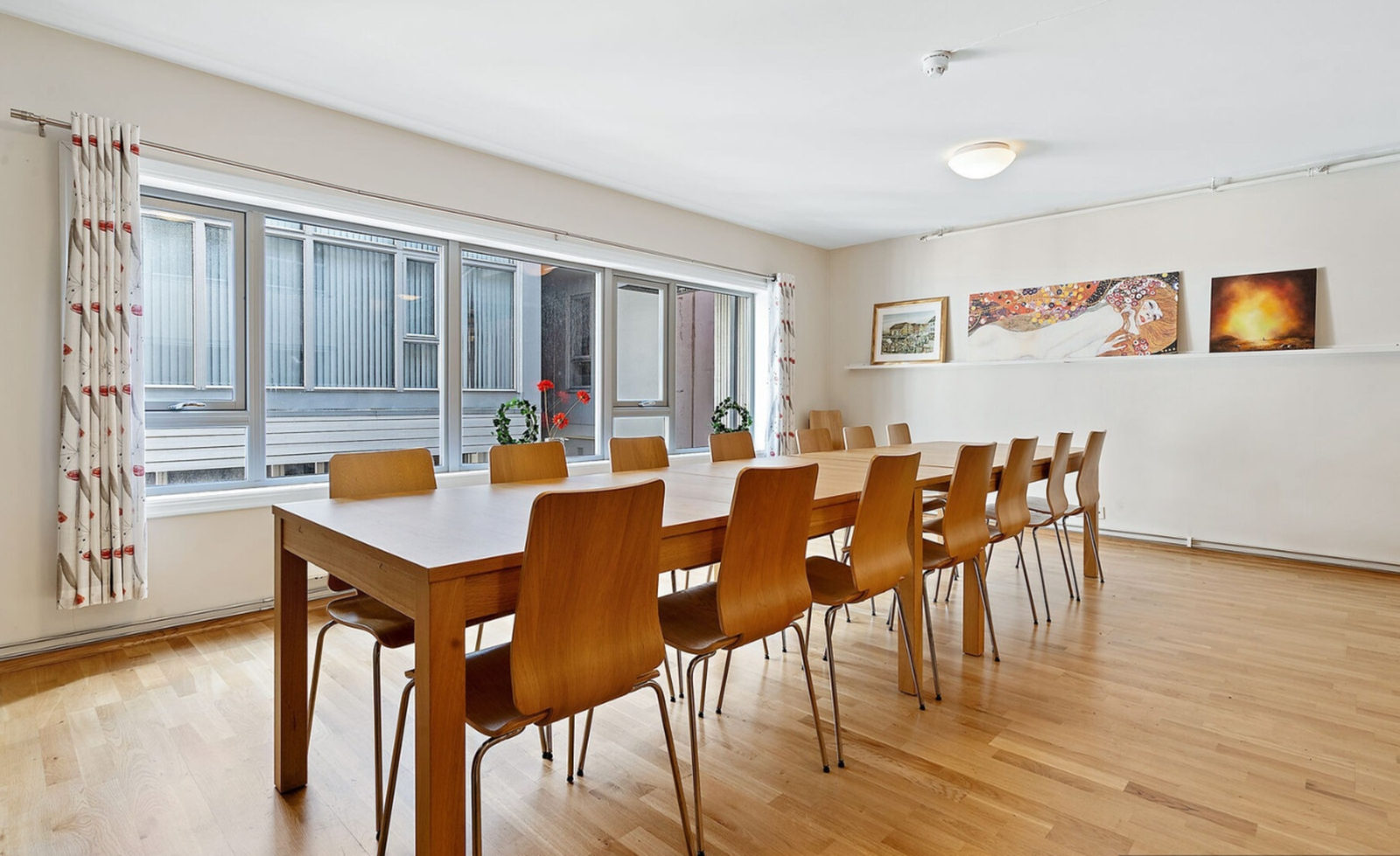 Felles stue/selskapsrom som kan benyttes av beboerne. Galleribilde