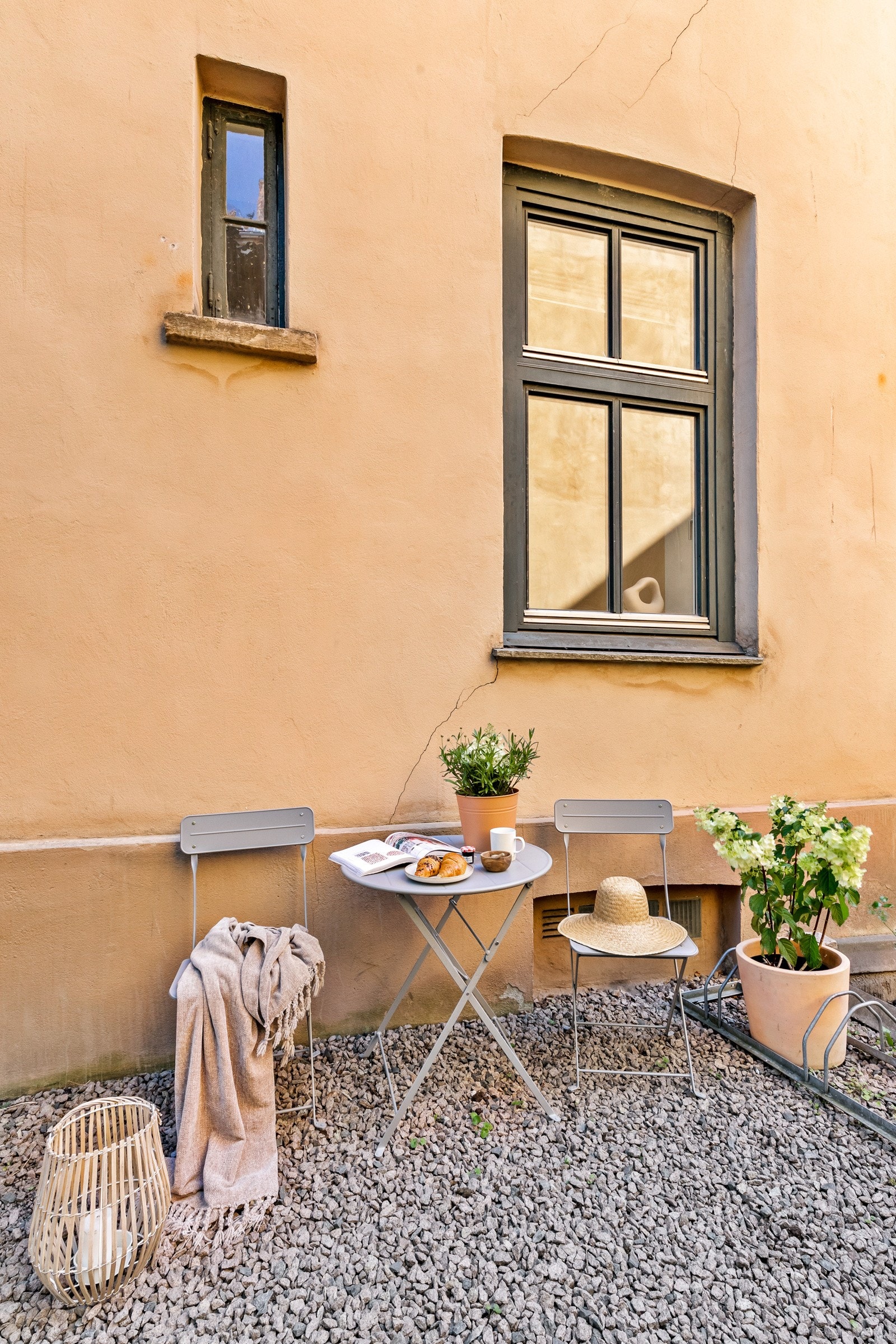 Hybeldelen er vendt mot rolig bakgårdsmiljø. Galleribilde