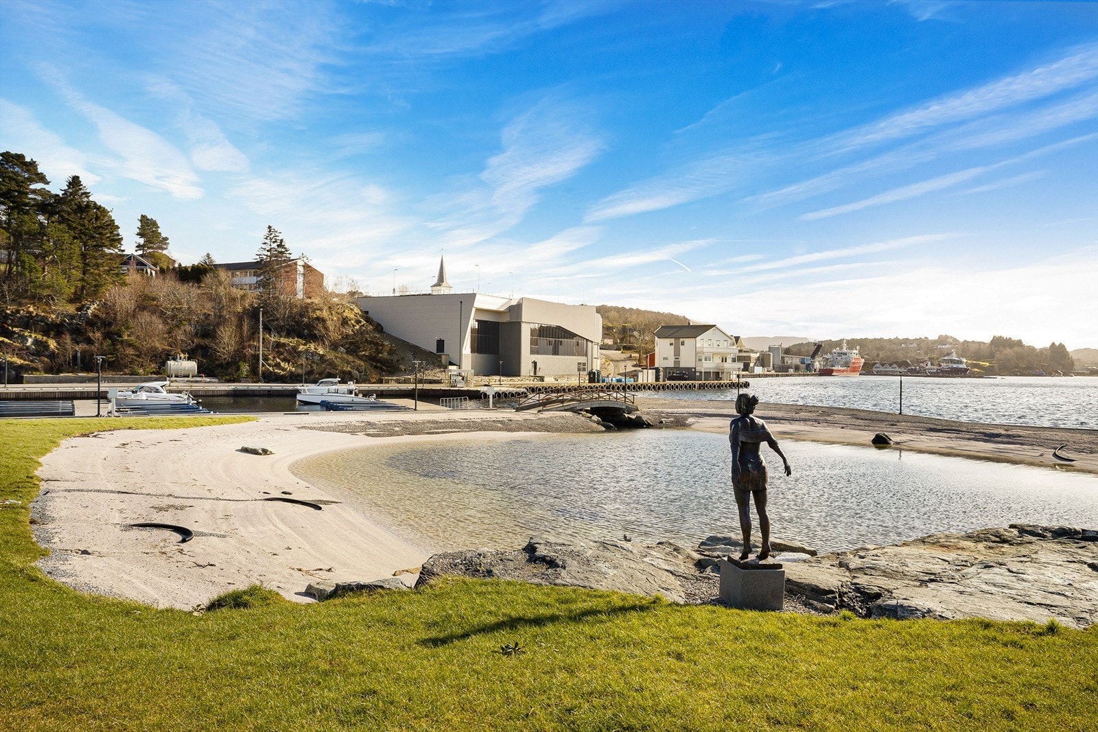 Nærhet til parken Galleribilde