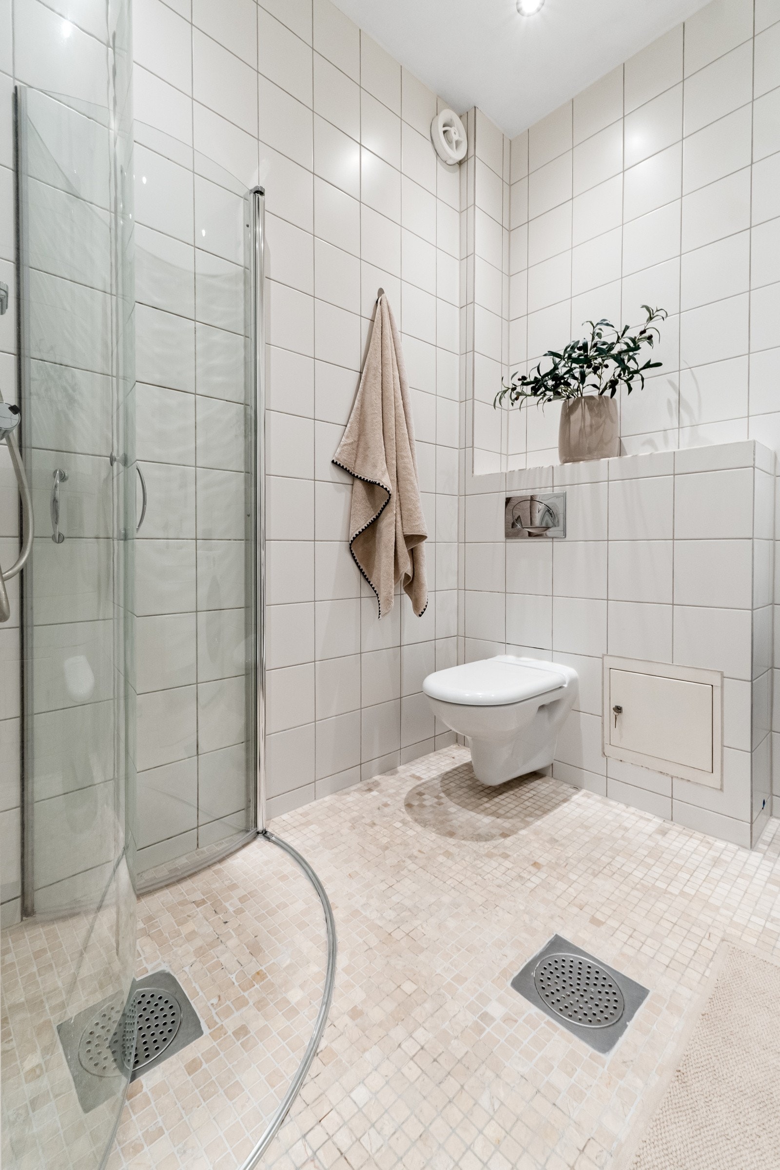 Ny elektronisk avtrekksvifte montert september 2024. Galleribilde