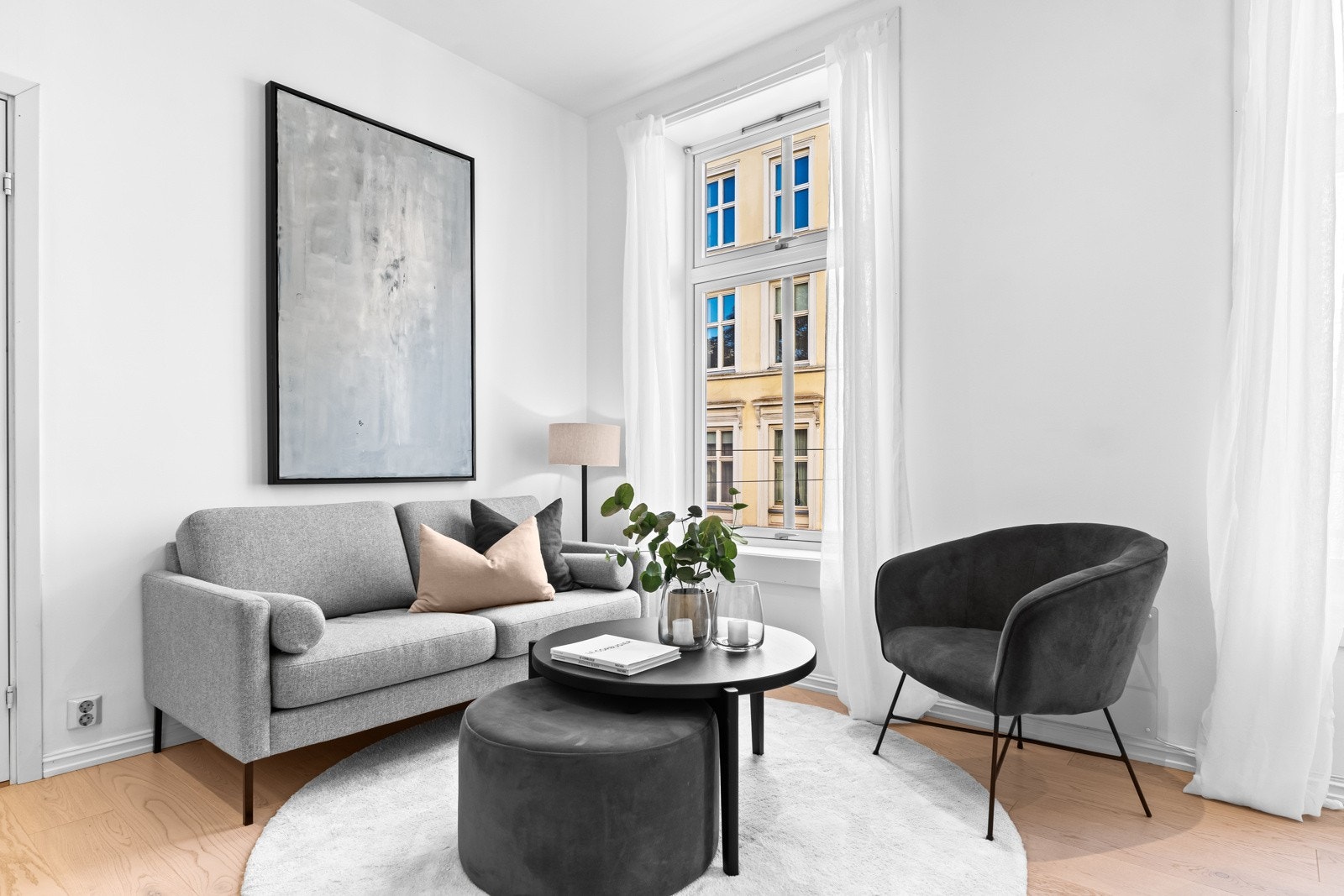 Hele boligen ble pusset opp i 2013, og senere malt opp i 2021 og 2024. Galleribilde