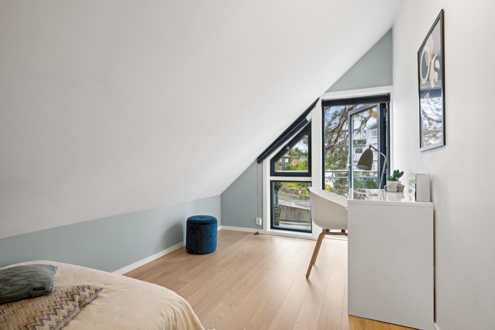 Soverom II har utgang til en østvendt balkong. Galleribilde