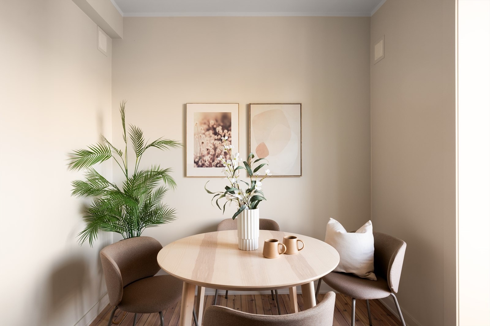 Her kan du invitere over venner og familie på hyggelig middag! Galleribilde