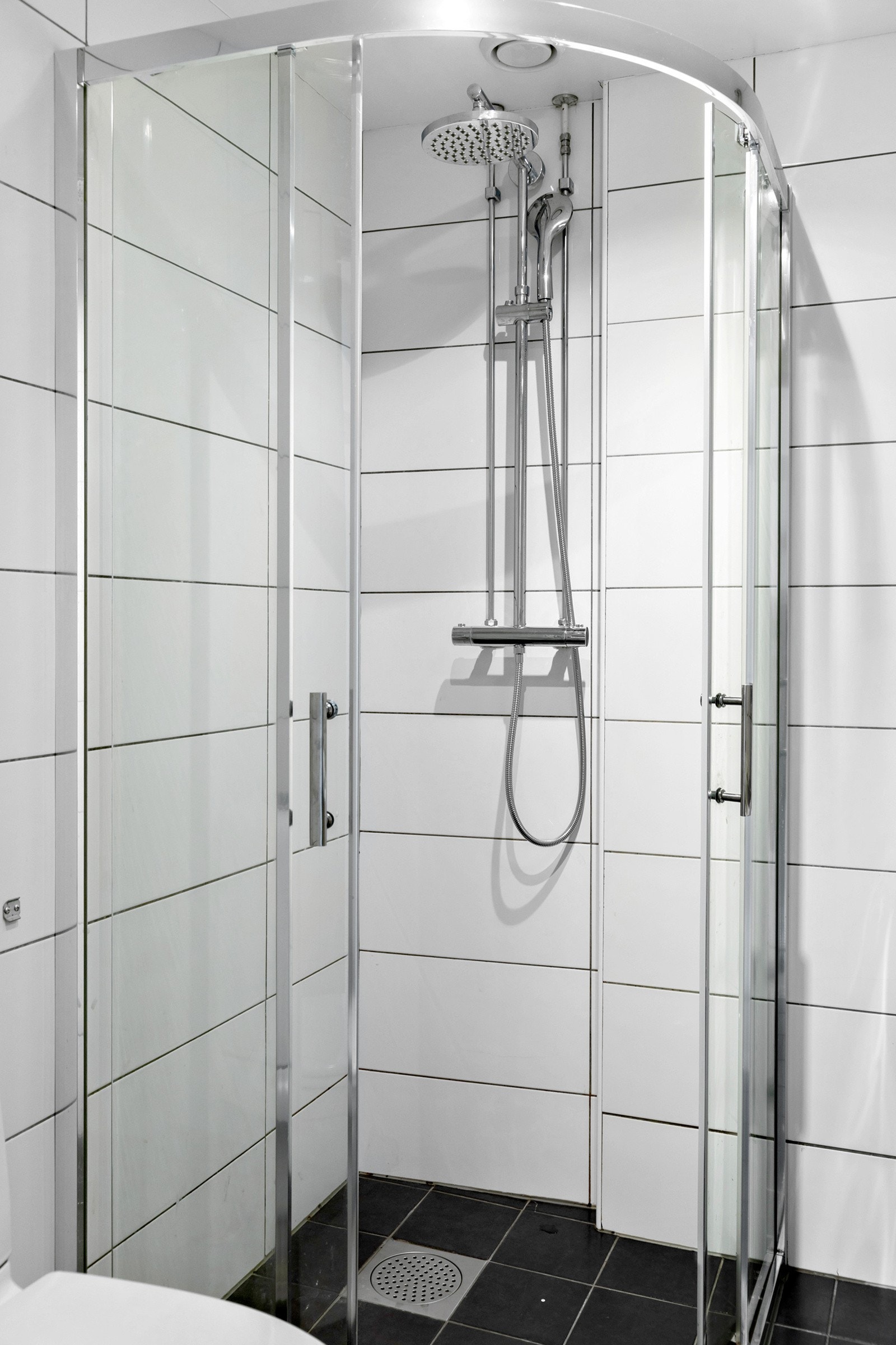 Dusjsone Galleribilde