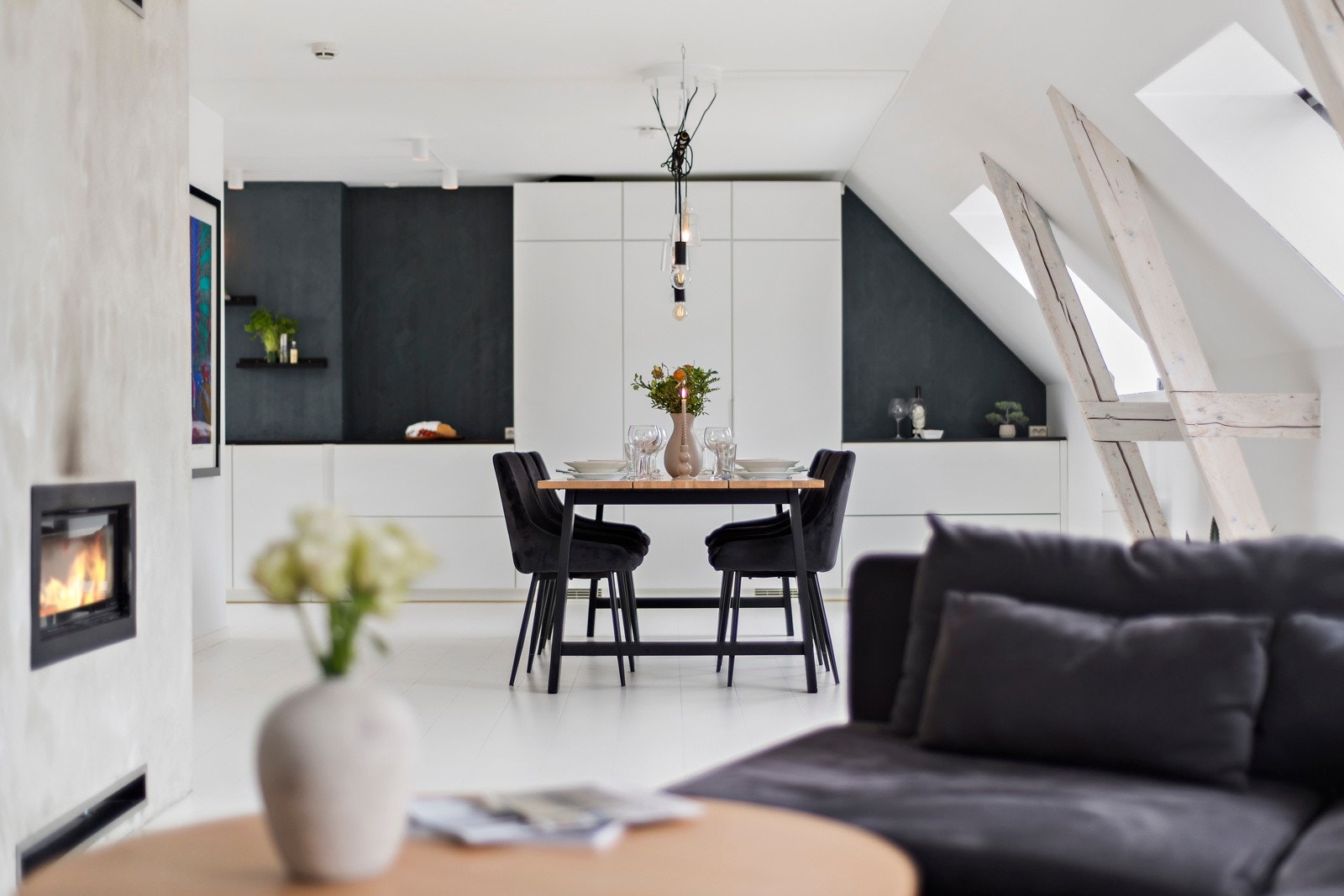 Proaktiv Eiendomsmegling v/ Jon Kristian Valderhaug Røsok har gleden av å presentere Kirkegata 11. Galleribilde