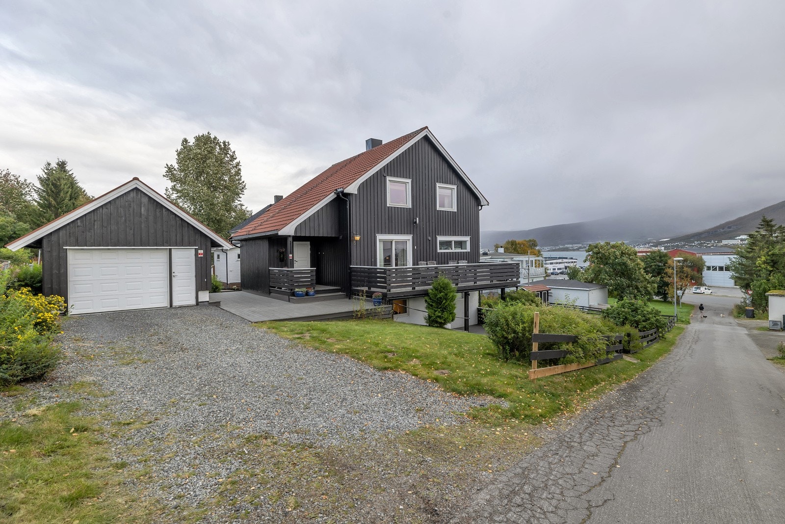 I 2012 ble garasjen bygget Galleribilde