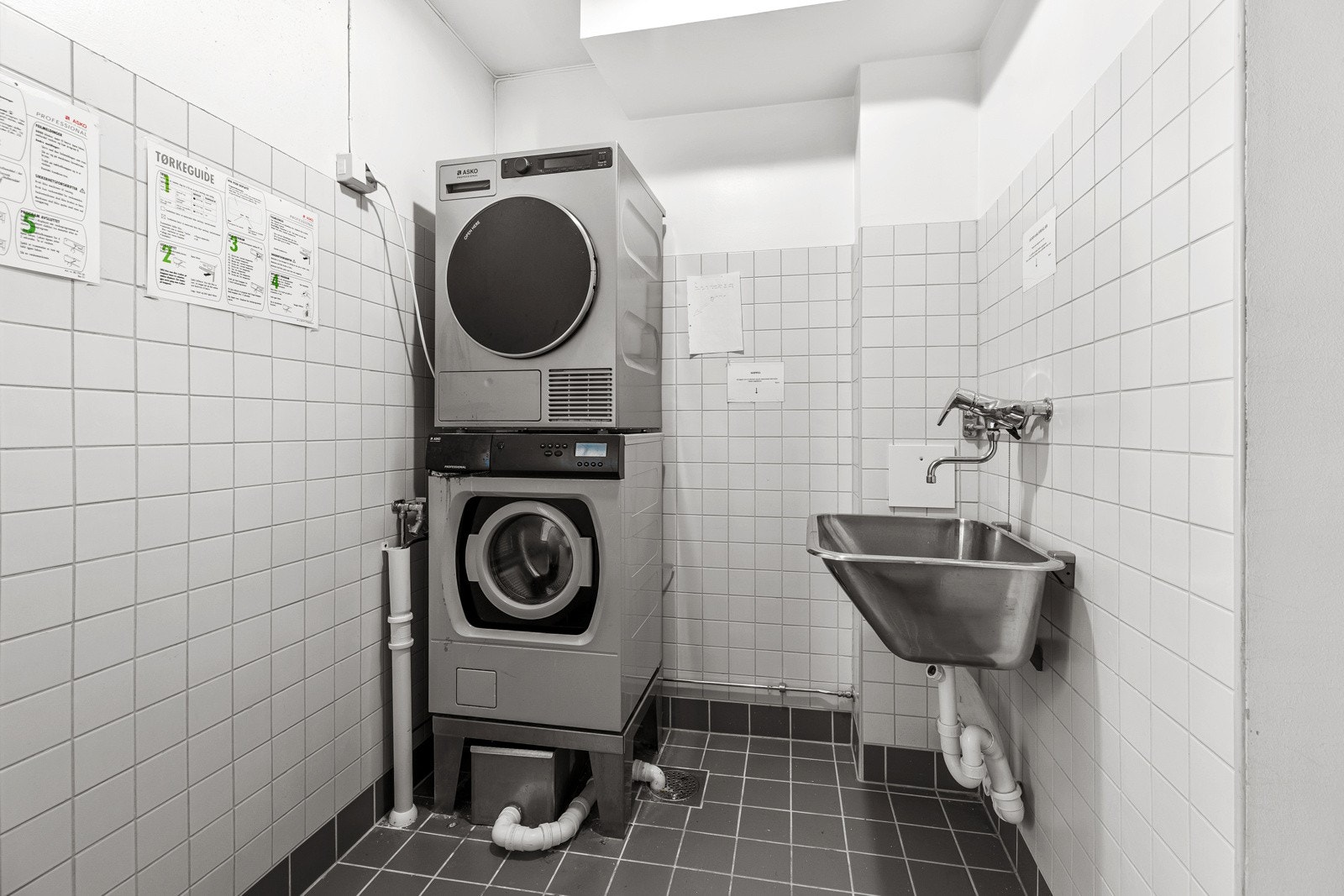 Det er fellesvaskeri i borettslaget Galleribilde