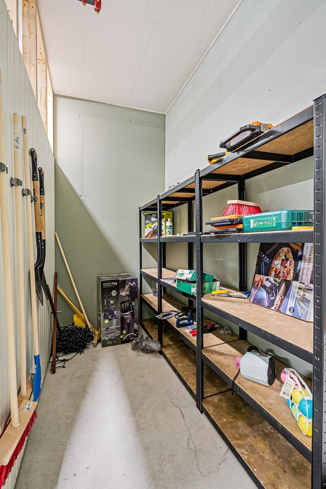 Lånerom med utstyr som kan disponeres av beboerne. Galleribilde