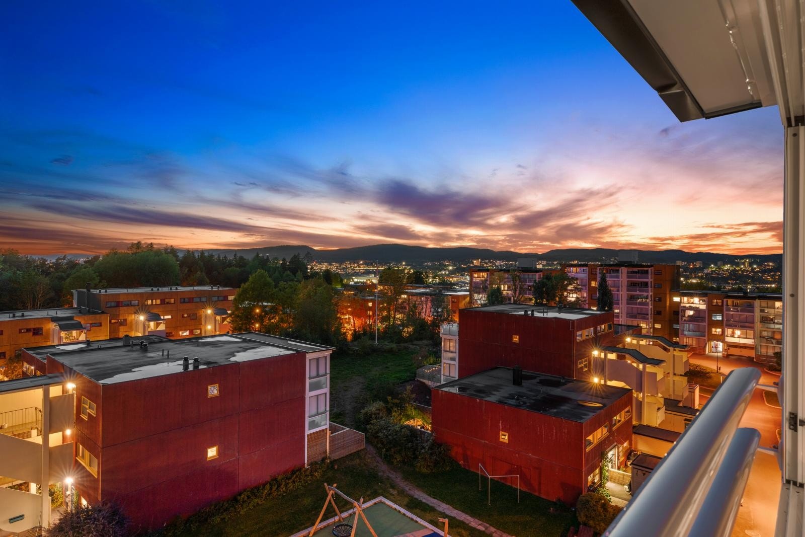 Flott kveldsutsikt Galleribilde