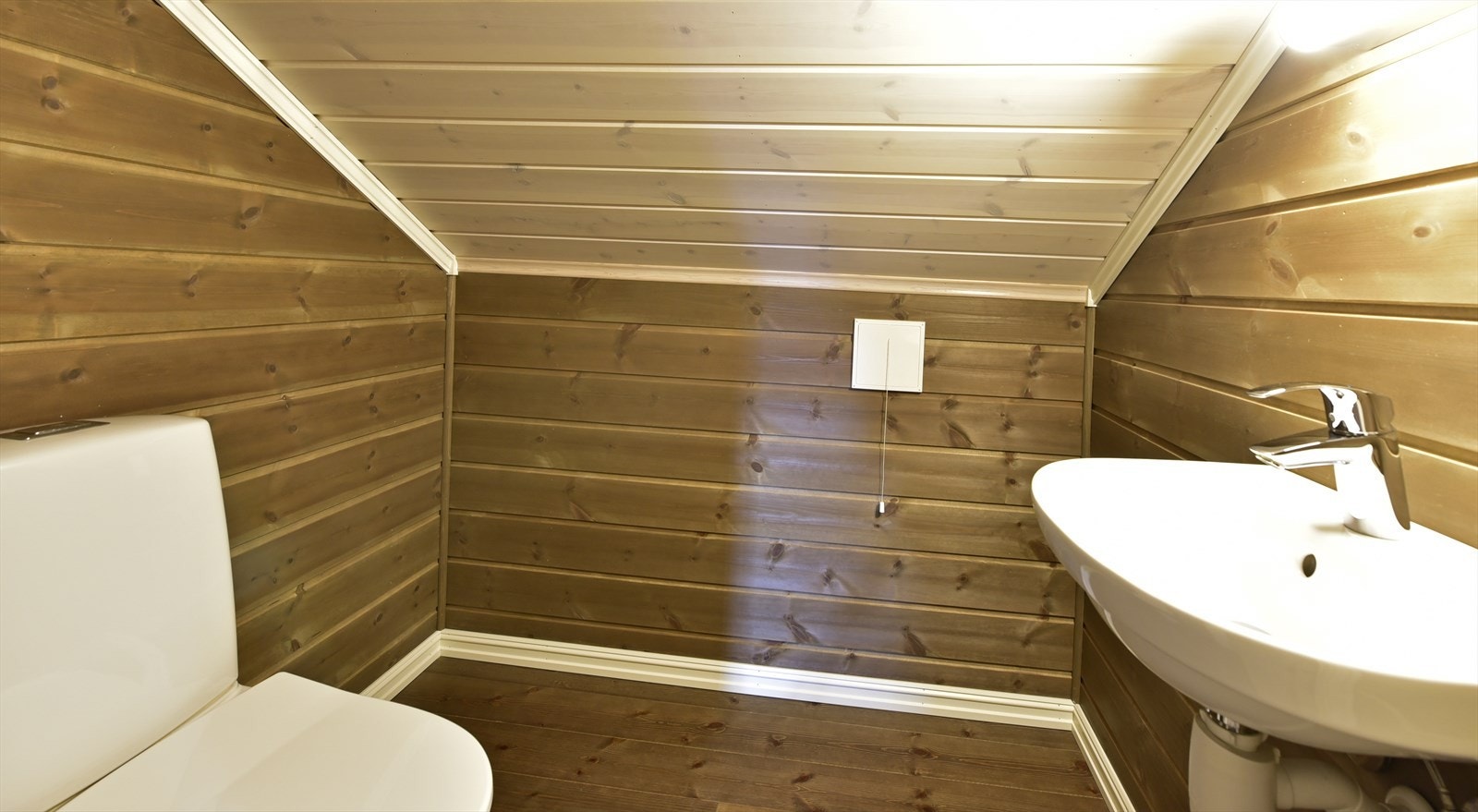 WC-rom på hems Galleribilde