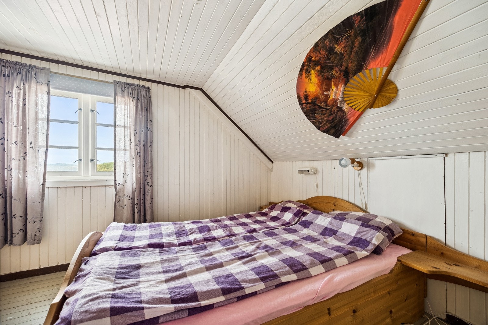 Soverom i loftetasje på 9 kvm. Galleribilde