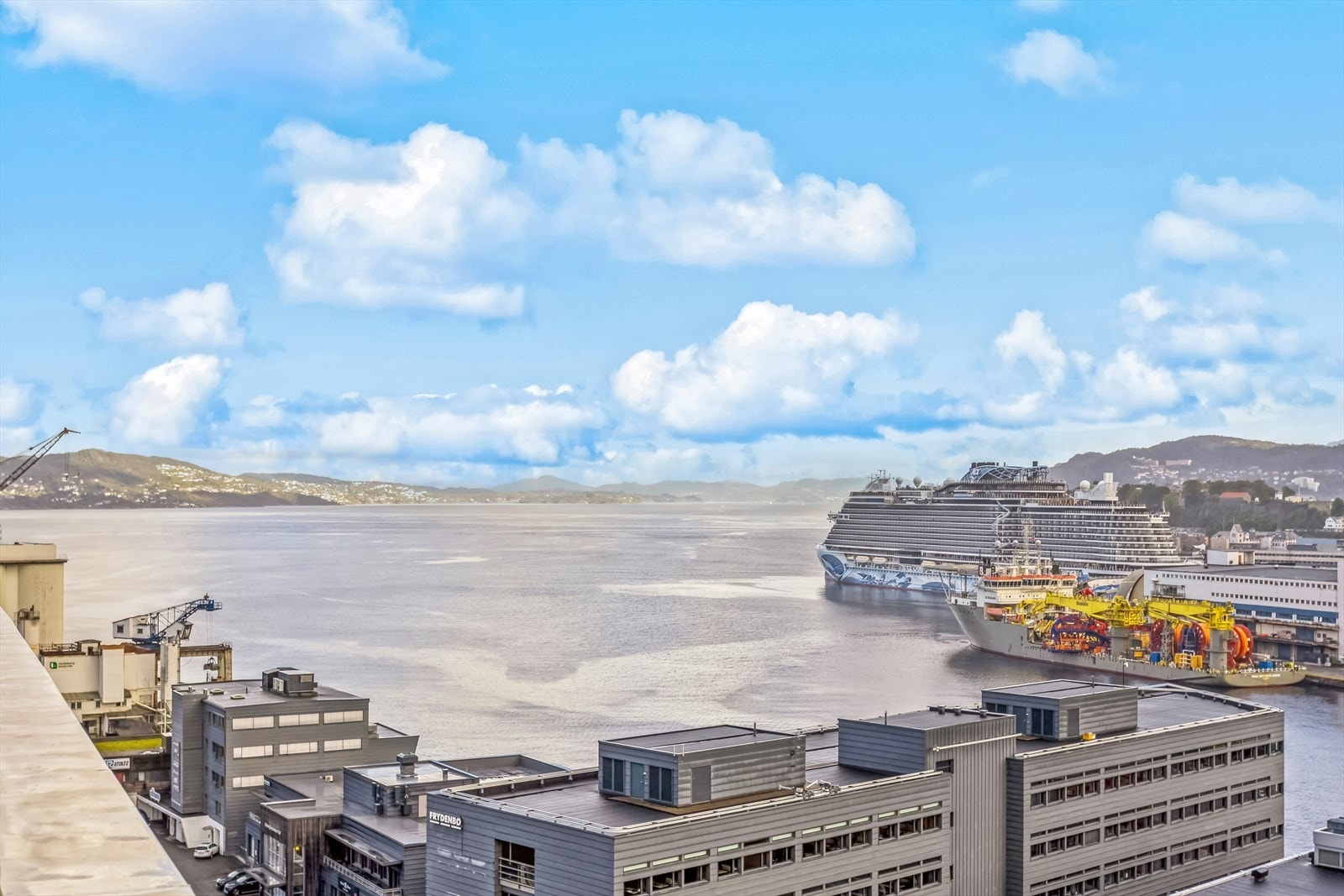 Utsikt fra takterrasse Galleribilde